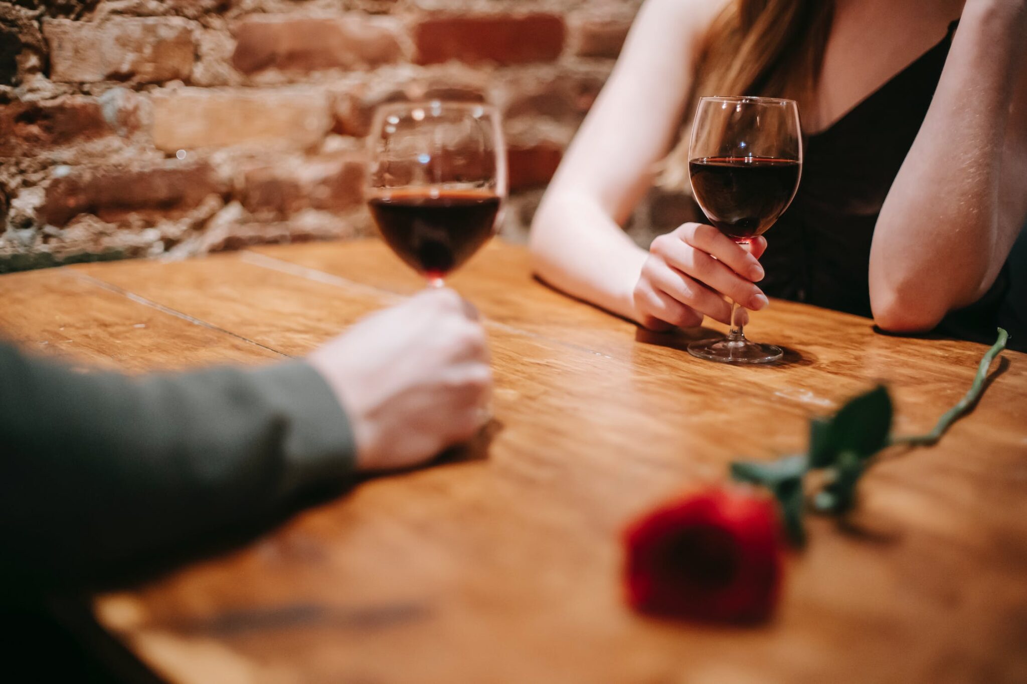 → First Date » The Ultimate Guide For A Perfect First Date
